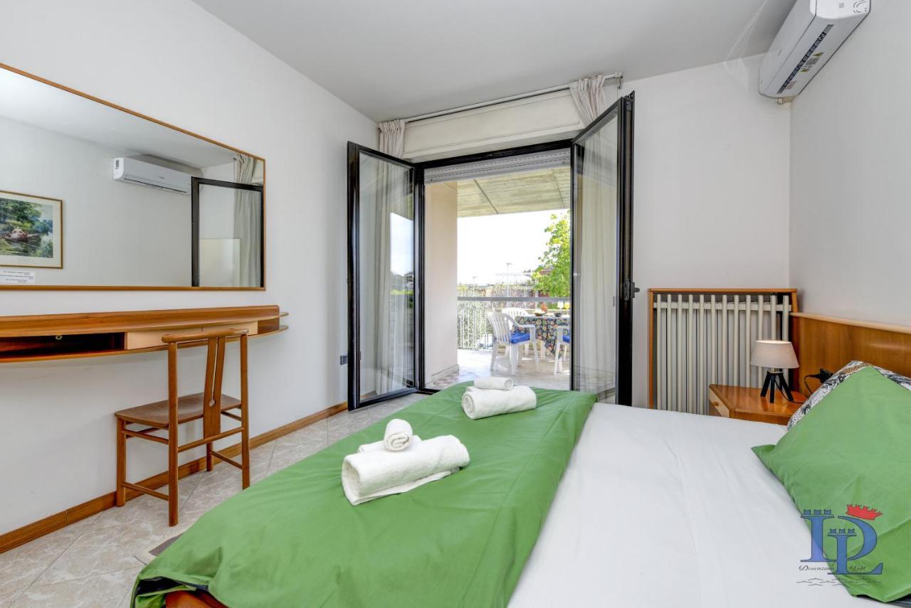 Desenzanoloft Official Partner Marriott Homes & Villas - A Casa Di Attila Desenzano del Garda Exterior photo