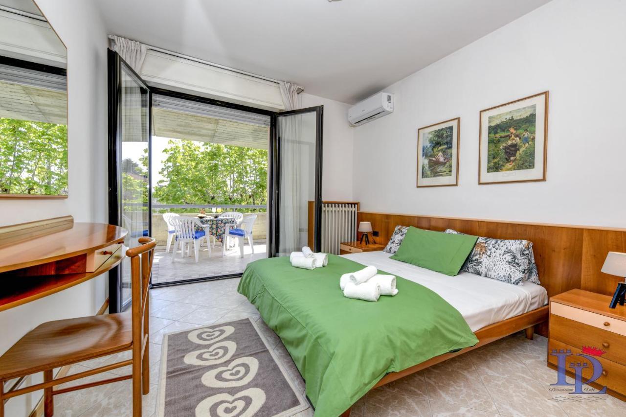 Desenzanoloft Official Partner Marriott Homes & Villas - A Casa Di Attila Desenzano del Garda Exterior photo
